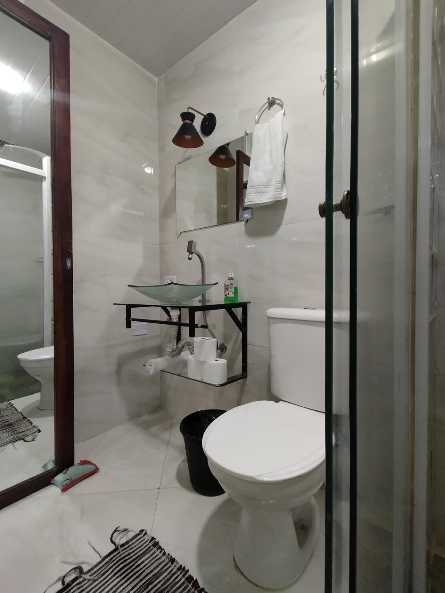 Carijos - Aconchegante Com Piscina Privativa, Garagem E Area Gourmet